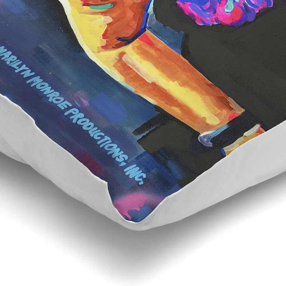 Marilyn Monroe A Wise Girl Knows Cushion Marilyn Monroe A Wise Girl Knows Cushion wall art product Juliet Stockton