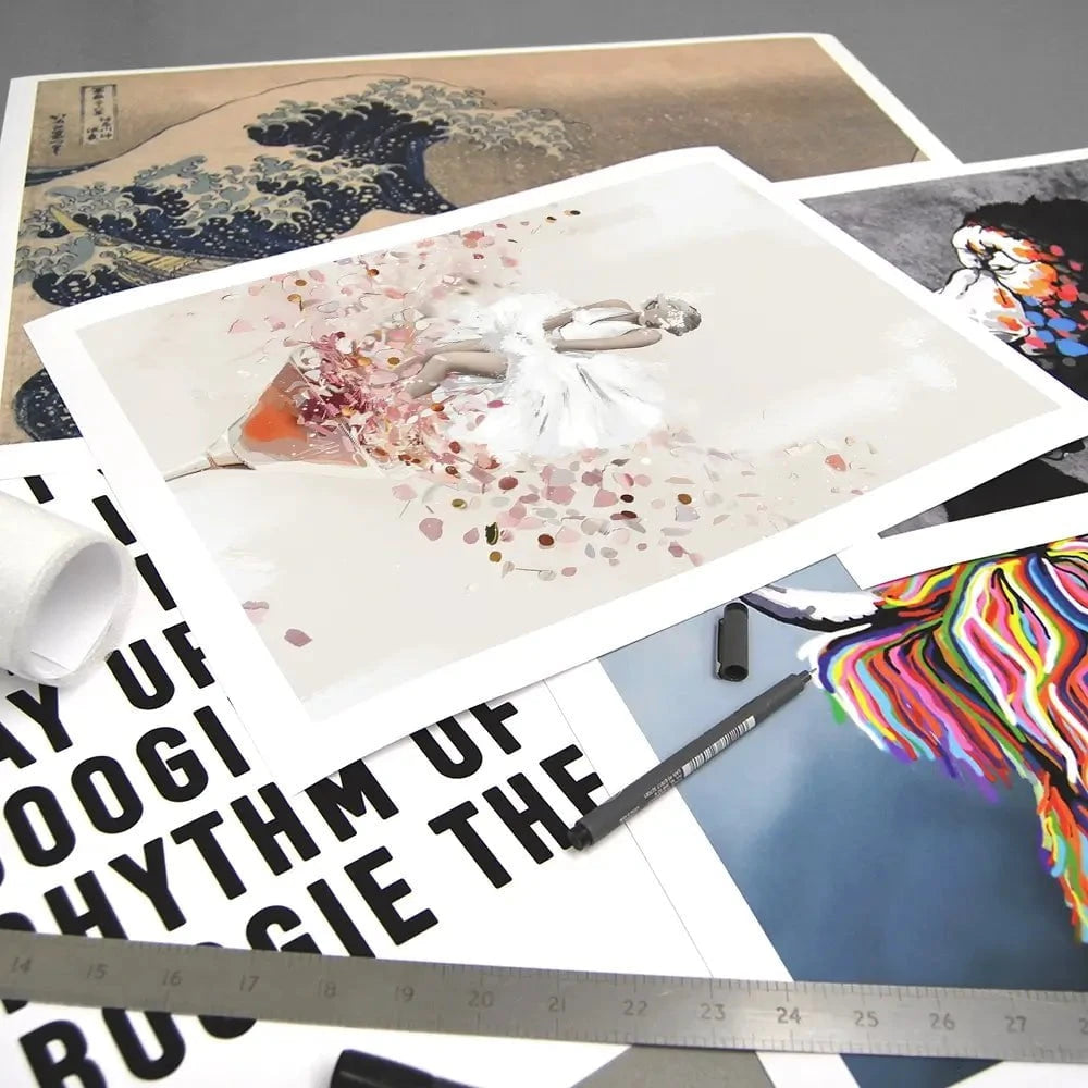 Martini Marilyn Art Print Martini Marilyn Art Print wall art product Isabella Karolewicz