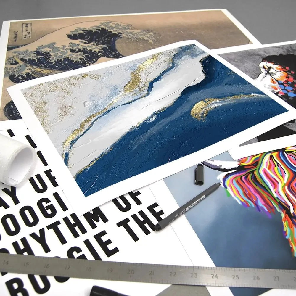 Navy And White Art Print Navy And White Art Print wall art product Muzi pear studio / Shutterstock